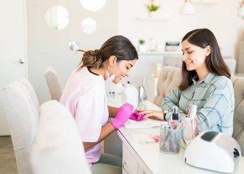 tiếng anh ngành nail